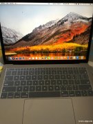 Apple MacBook Pro 13.3英寸笔记本电脑